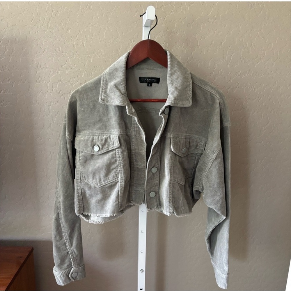🌵100% cotton Black Label Light Gray Cropped Jean Jacket